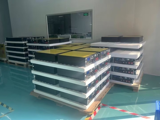 Maximice su potencial energético con la batería LiFePO4-grado A y el peso óptimo de la batería tipo montado en pared