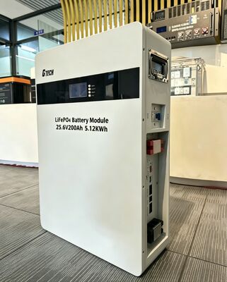 G TECH 25.6V 200Ah 5KWh Batería LiFePO4 montada en la pared para almacenamiento de energía en el hogar con vida útil de ciclo largo